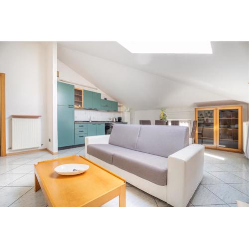 Villa Liberty - next to Fraglia Vela Riva