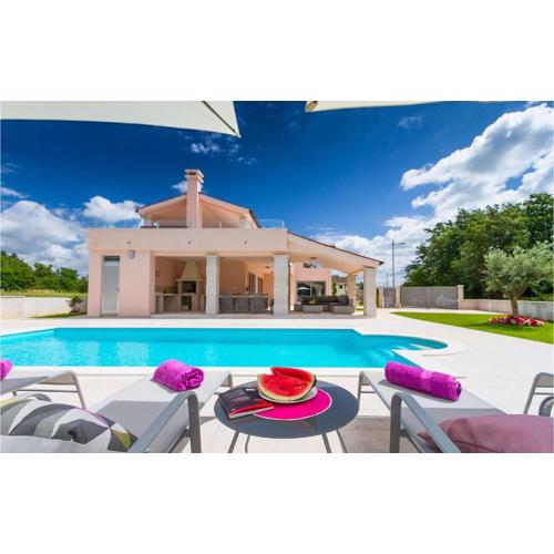 Villa Liv