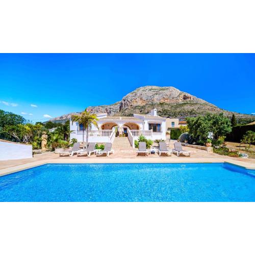 Villa Llamedos Montgo Javea by Rock Rentals