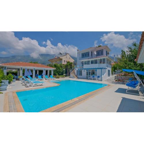 Villa Lorraine By Solo Villa at Hisarönü