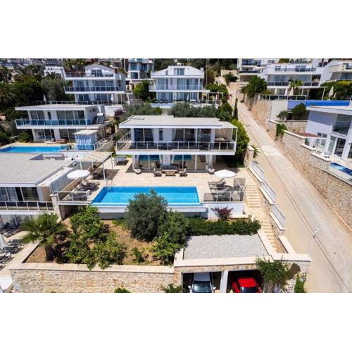 Villa Lumiere 2 luxurious 4 bed Villa in Kiziltas Kalkan With sea views