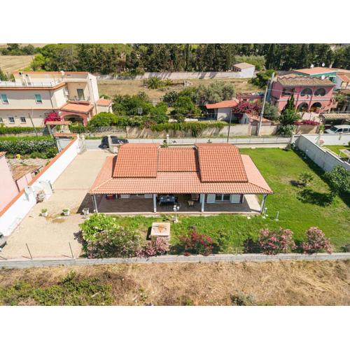 Villa Lunu