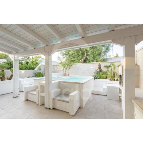 Villa Lux Bacino Grande - piscina privata By Cala Salento