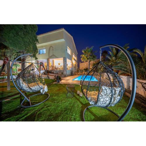 VIlla Lux Gallery, Ideal Familias o Grupos con Piscina & Aircon
