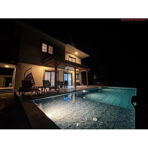 Villa LUX