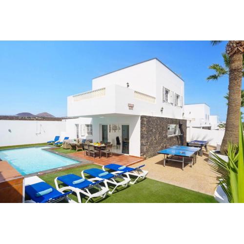 Villa Luz Lanzarote by Villa Plus