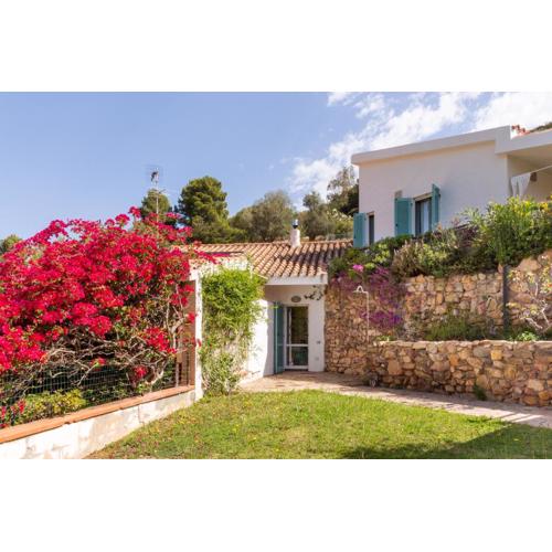 Villa Maffi - spaziosa, vista mare e parcheggio