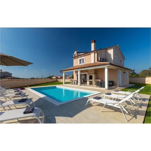 Villa Magica