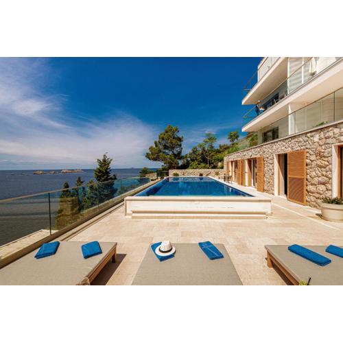 Villa Malo More