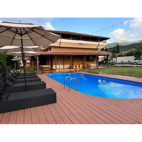 Villa Manevi