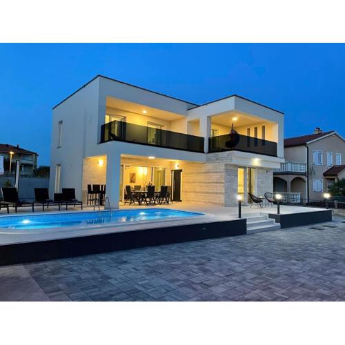 Villa Marena s bazenom, Vodice