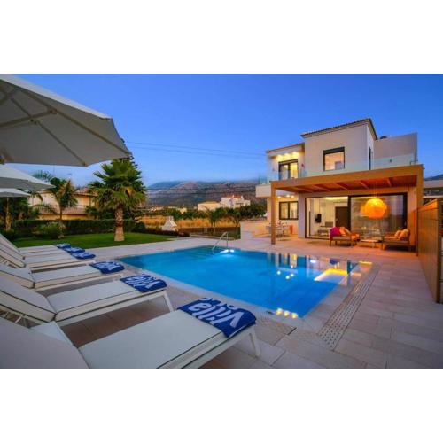 Villa Mariba Blue by Villa Plus