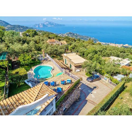 Villa Marika - PRIVATE HEATED POOL