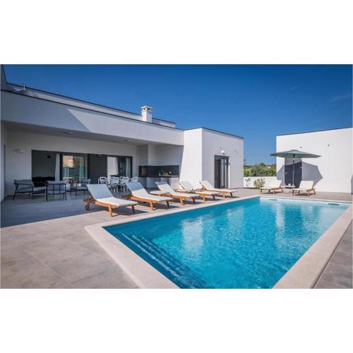 Villa Mateo