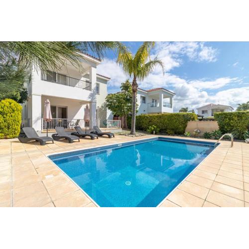 Villa Matheos