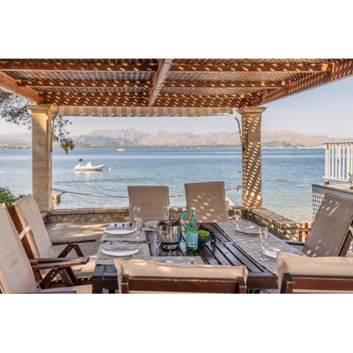 Villa Me Chabot by Sealand Villas