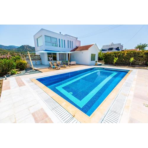 Villa Med. Coast Deluxe