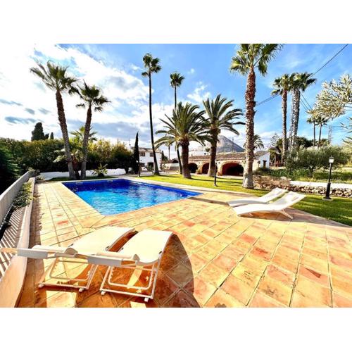 Villa Medina Javea PYP