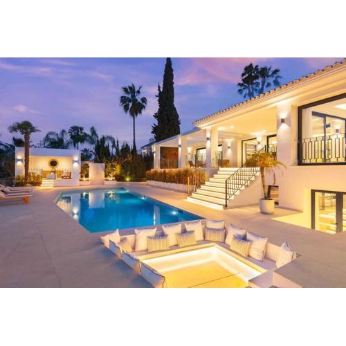Villa Mercedes - Luxury 5-Bedroom Villa in Las Brisas, Marbella