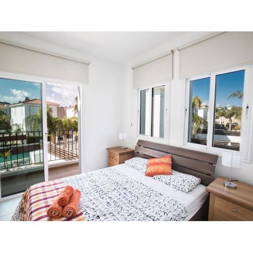 Villa Mesogi, Modern 3Bdr Protaras Villa, Close To Fig Tree Bay Beach