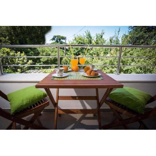 Villa Mia - Standard One Bedroom Apartment With Balcony