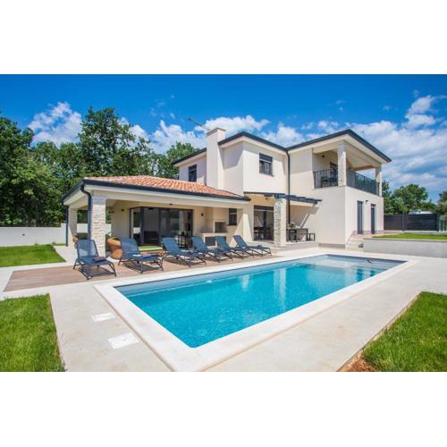 Villa Mia