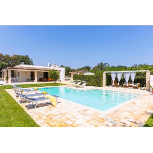 Villa Mincodda by Villa Plus