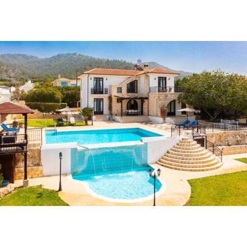 Villa Minoas