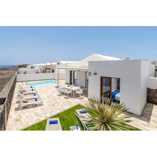 Villa Montane by Villa Plus