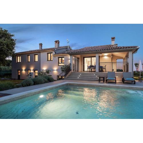 Villa Monte Uliveto by Istrialux