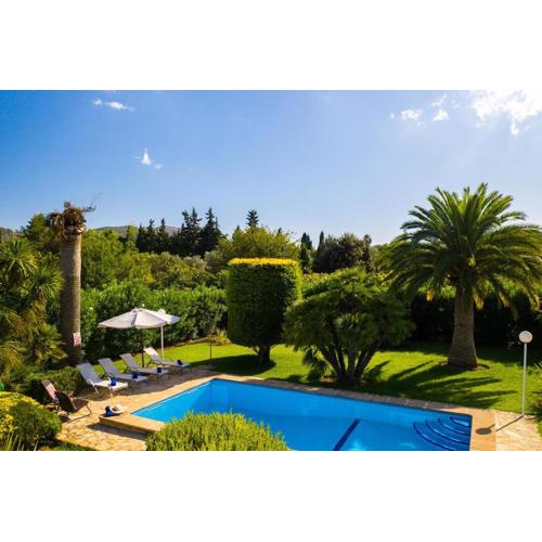 Villa MORENO