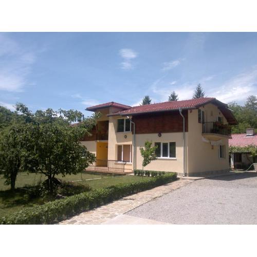 Villa Nanevi