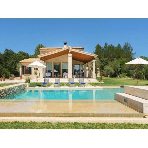 Villa near Golf of Pollensa