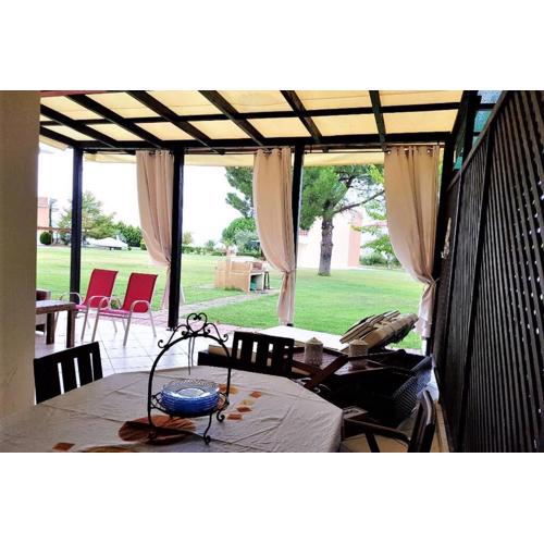 Villa Nicol