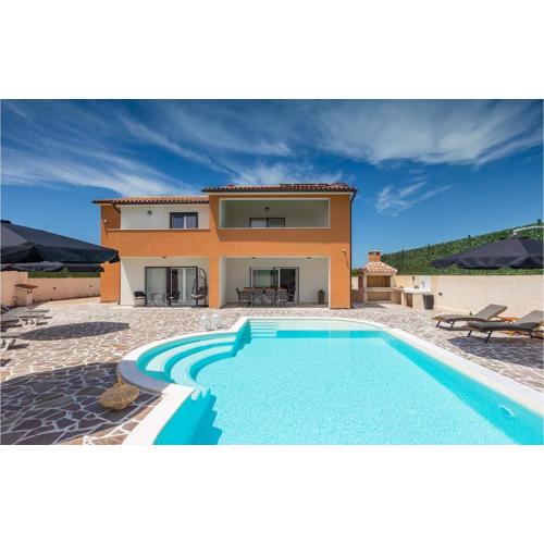 Villa Nur Pula