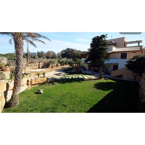 Villa Oblò