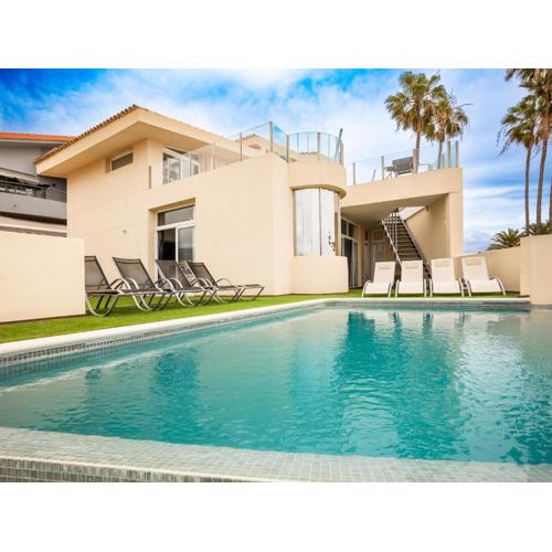 Villa Olbia Charming Dreamview with Jacuzzi