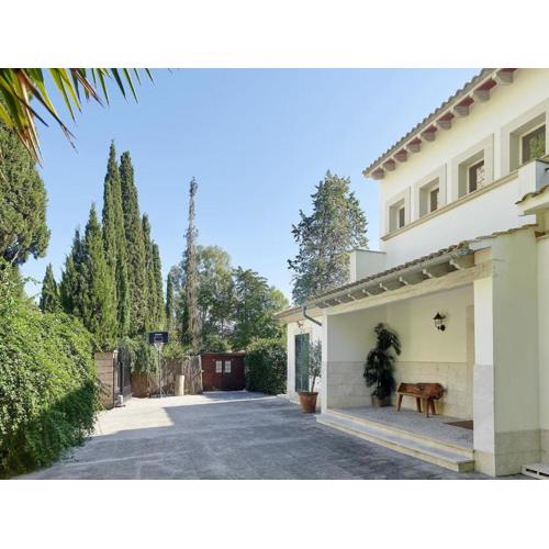 Villa on the foot in Pollensa
