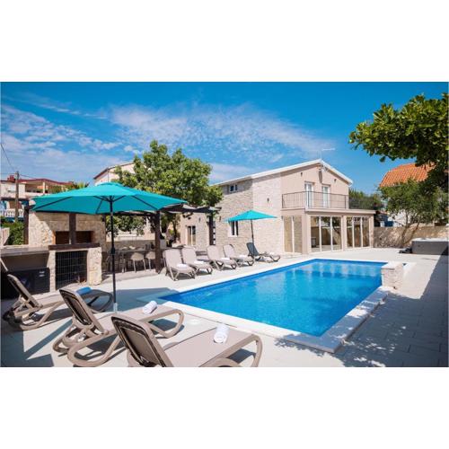 Villa One Oak