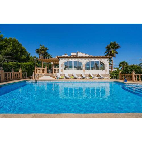 Villa Oscar by Villa Plus