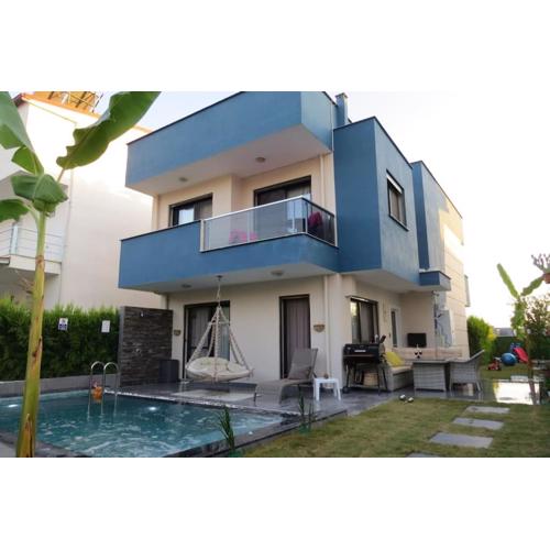 Villa Oyster Park Isıtmalı Yıldız Efektli Çocuk Havuzlu Villa