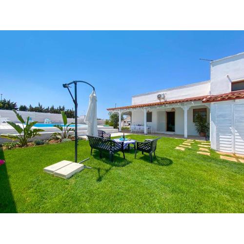 Villa Pace by BarbarHouse