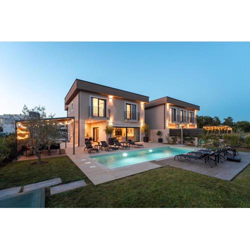 Villa Palazzina 1 Mit Pool Und Wellness