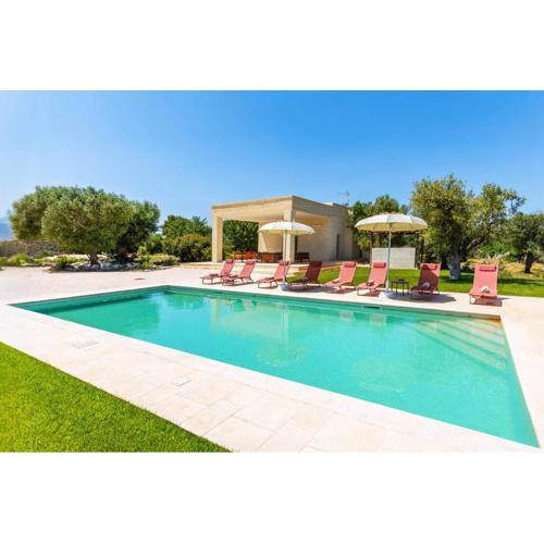 Villa Pamaridi by Villa Plus