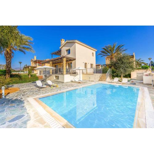 Villa Paralia