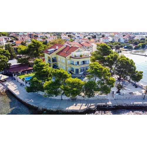 Villa Petrac - App1