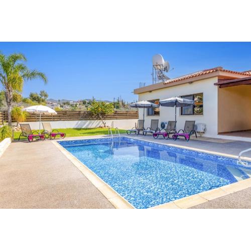 Villa Phoebe by Villa Plus