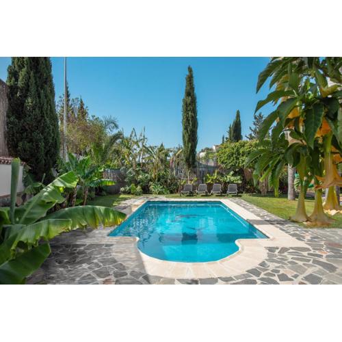 Villa Piscina & Jacuzzi Privado