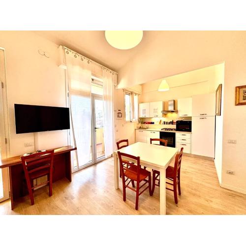 Villa Poetto Beach by Home and Experience , Cagliari, Poetto