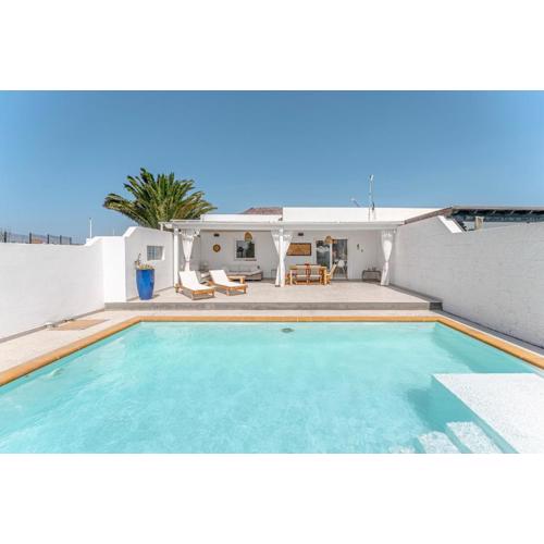 Villa Pon heated pool cozy villa